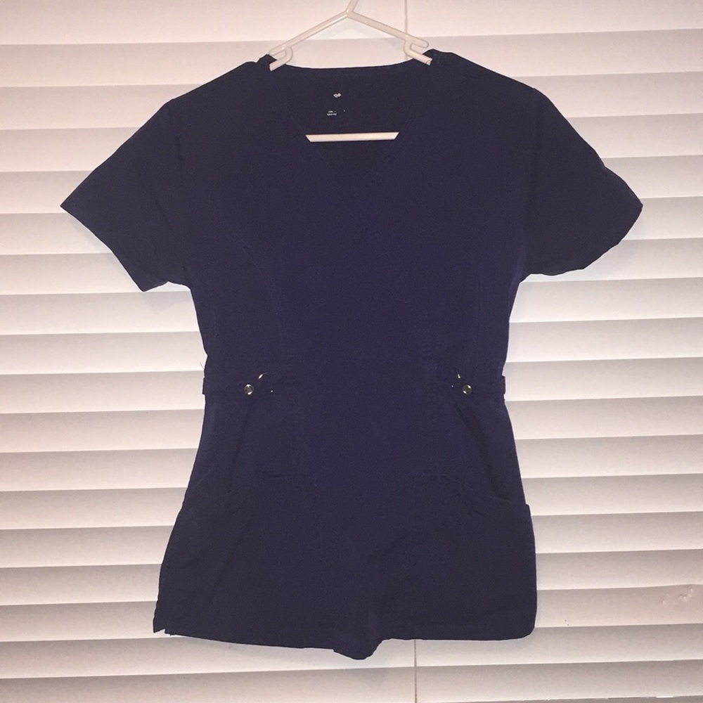 Med Couture scrub top Navy